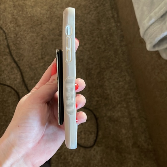 iPhone 11 Pro Max Casey case - Picture 2 of 4